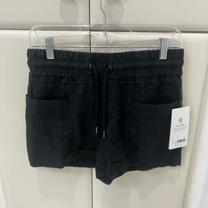 Athleta Black Women's Cargo Shorts